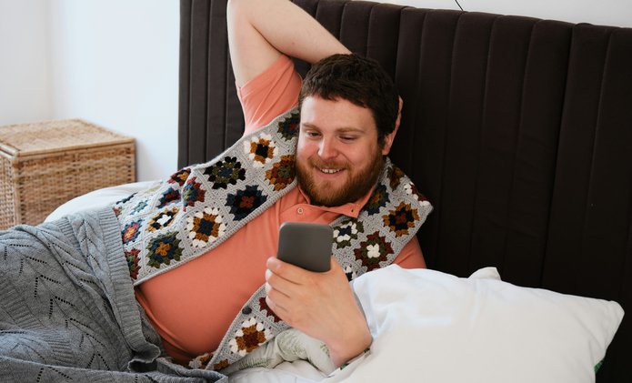 person-smiling-phone
