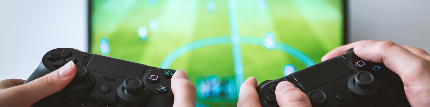 gaming-football-playstation-friends