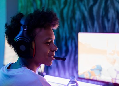 Young Streamer