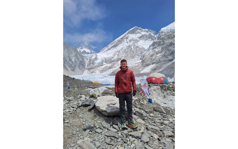 Ioan at Everest base Camp website.png