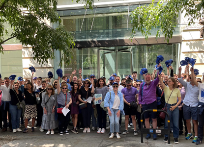 Heidrick & Struggles team walk